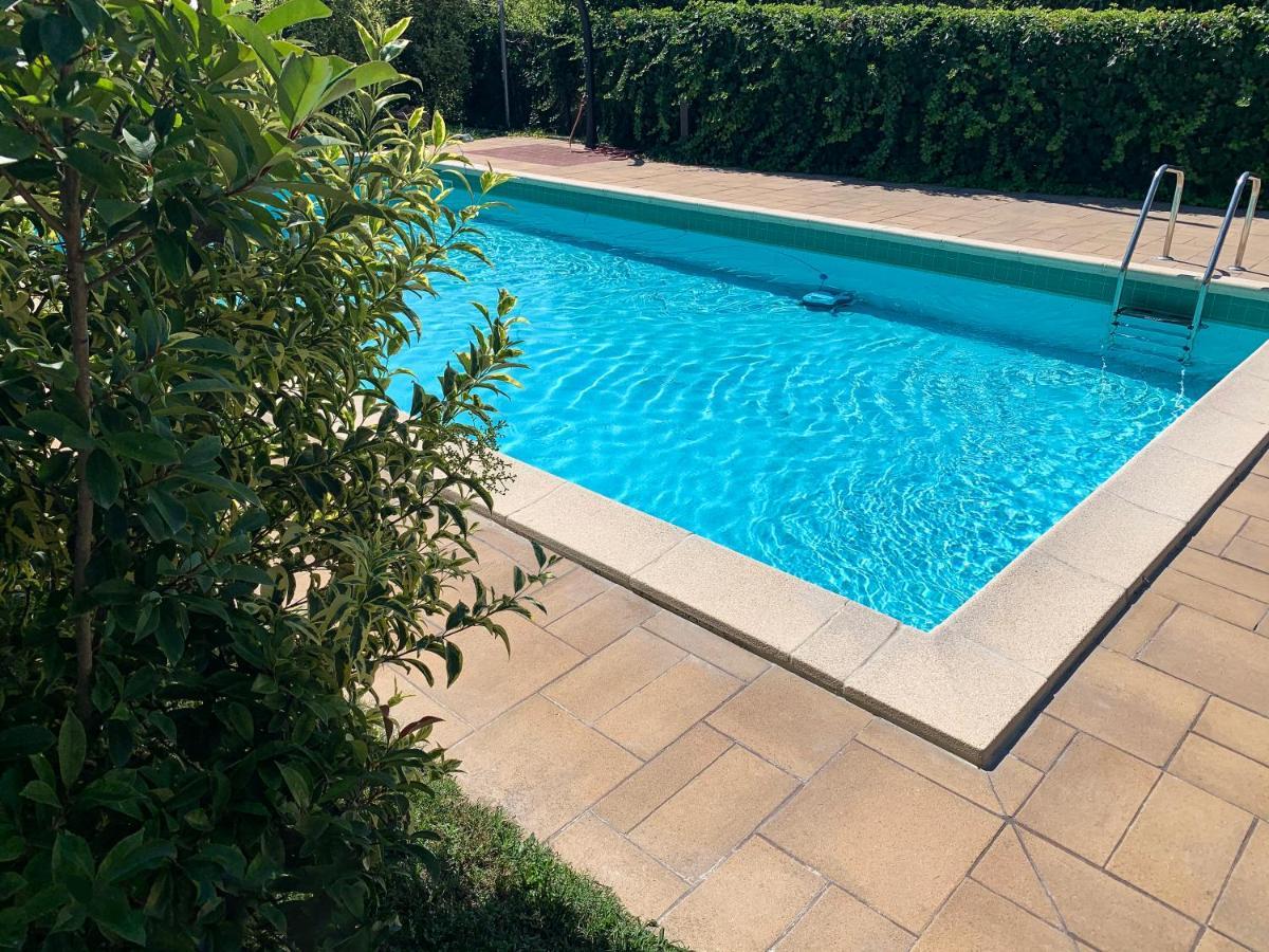 Apartment Charme And Relax With Garden And Swimming Pool Desenzano del Garda Zewnętrze zdjęcie