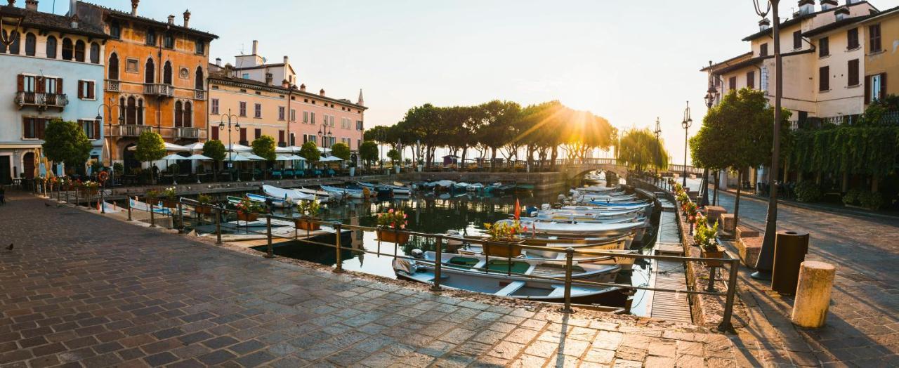 Apartment Charme And Relax With Garden And Swimming Pool Desenzano del Garda Zewnętrze zdjęcie